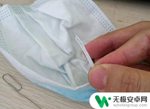 苹果手机没有卡针怎么办 苹果手机怎么取卡槽呢？