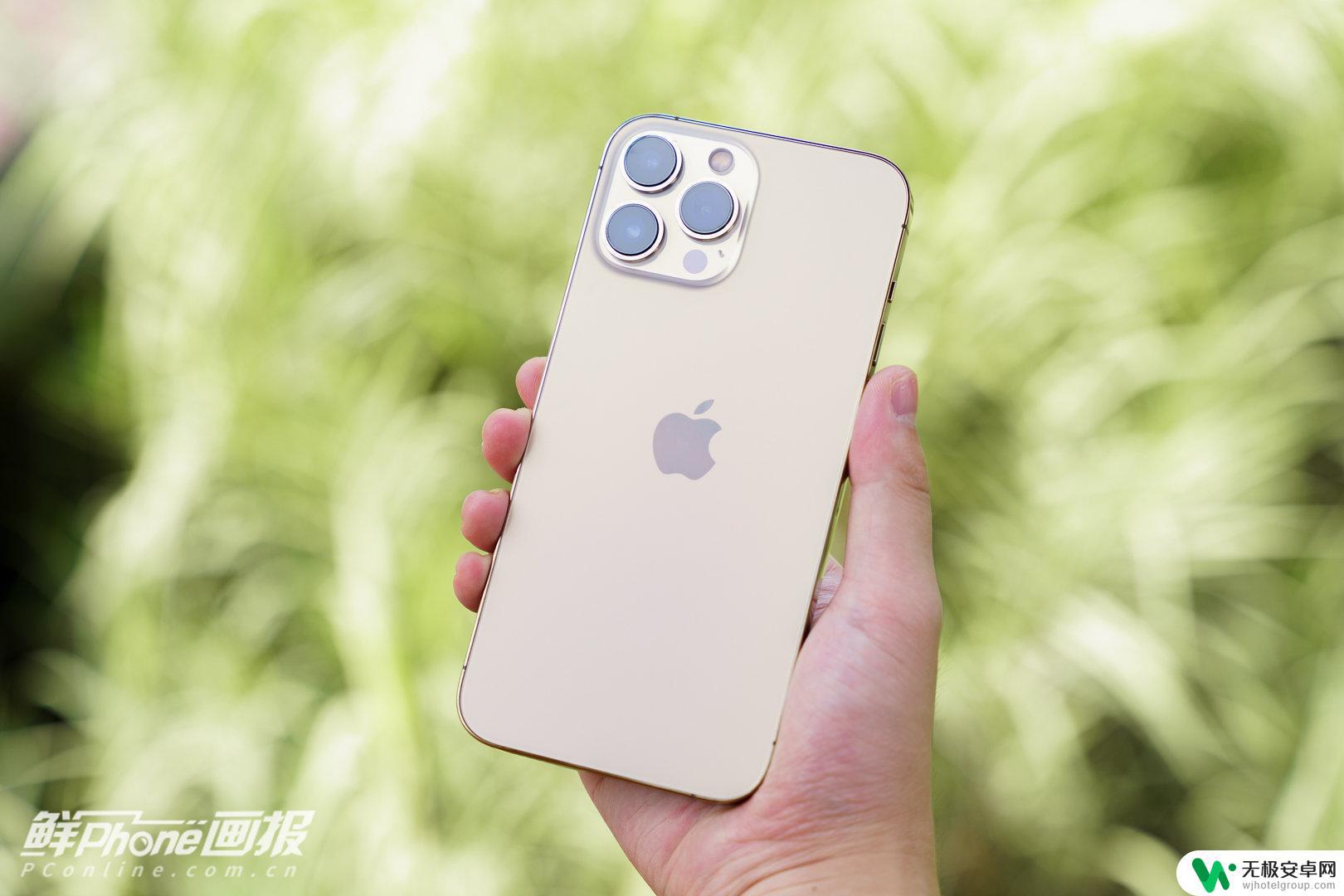 金色的苹果13的手机 iPhone 13 Pro Max金色配色如何？我的评价