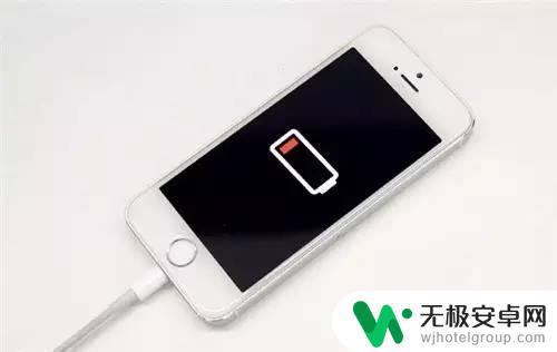 苹果手机一充电就自动关机 iPhone自动关机怎么办