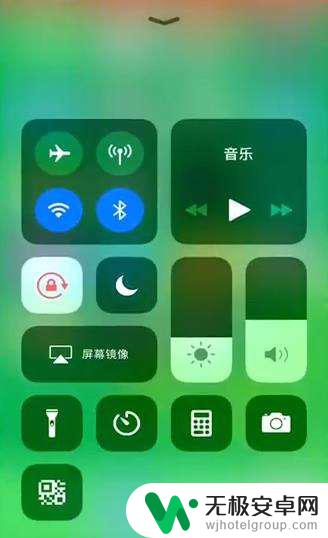 苹果手机屏幕转屏在哪里设置 苹果手机屏幕转向设置在哪里调整