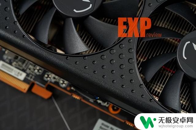 XFX RX 7600 黑狼版显卡：新一代主流游戏利器的外观经典