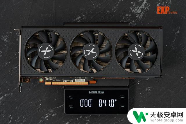 XFX RX 7600 黑狼版显卡：新一代主流游戏利器的外观经典