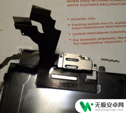 iphone6plus换外屏玻璃教程 iPhone 6 Plus 更换屏幕步骤