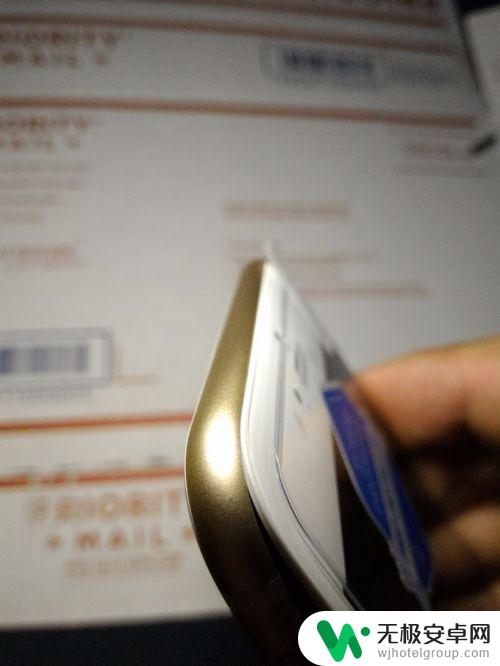 iphone6plus换外屏玻璃教程 iPhone 6 Plus 更换屏幕步骤