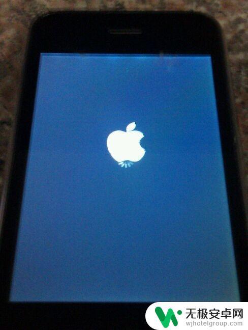 苹果手机不断重启白苹果 iPhone白苹果原因和解决方法