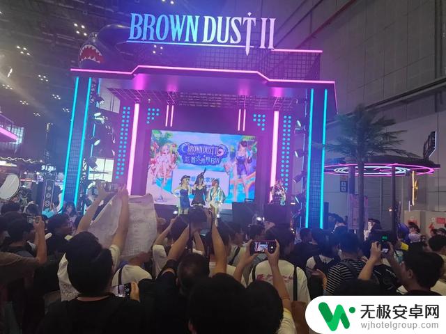 破天荒!上海掀起200家公司二次元热潮:挺身而出,高昂头颅!