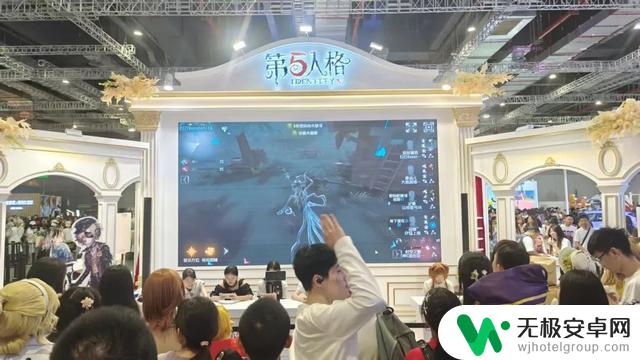 破天荒!上海掀起200家公司二次元热潮:挺身而出,高昂头颅!