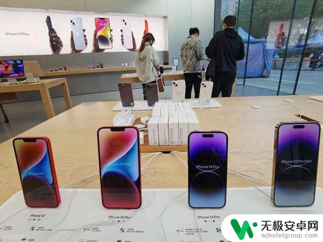 iPhone14降价2000元,屏幕卡顿或成使用障碍,2025年仍可持续使用吗?