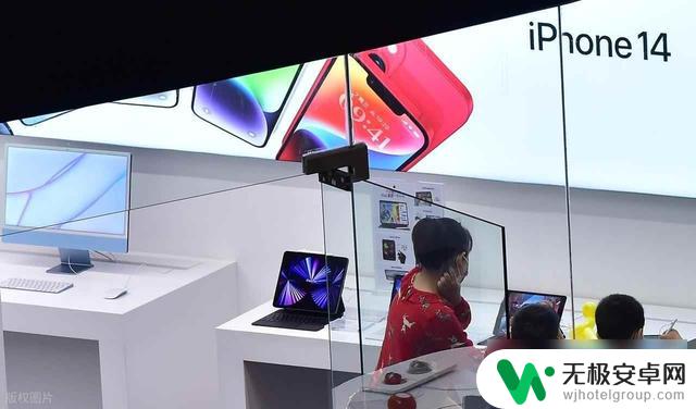 iPhone14降价2000元,屏幕卡顿或成使用障碍,2025年仍可持续使用吗?