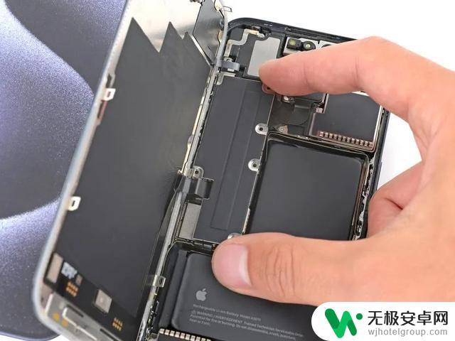 千万不要升级到iOS 26!