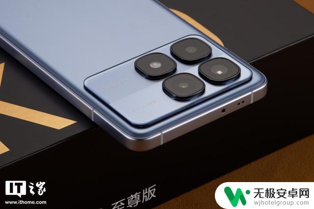 Redmi K70至尊版手机体验：卷王再次震撼登场