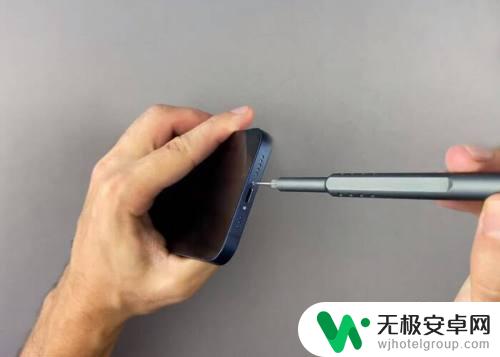 苹果手机怎么拆线过程 iPhone 12拆解教程视频分享