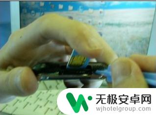 怎样拆装苹果手机电池 iphone电池拆装工具