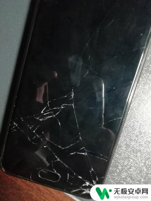手机屏幕被划伤了怎么修复 手机屏幕划痕修复技巧分享