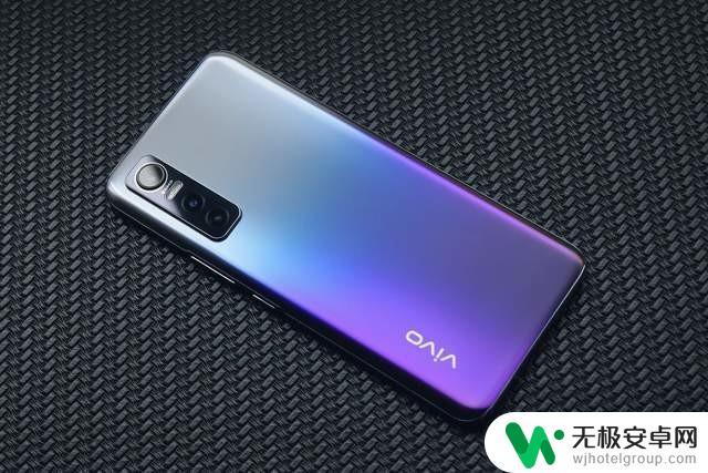 vivos7e活力版和s7e有什么区别 vivoS7e活力版和vivoS7哪个更值得入手