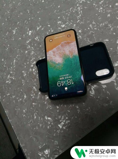 怎么打开苹果手机手电筒 iphonex 手电筒怎么开启