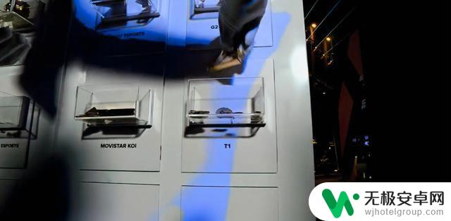 GEN夺得EWC英雄联盟2025冠军,选T1作为底座材料,这格局也太低了!