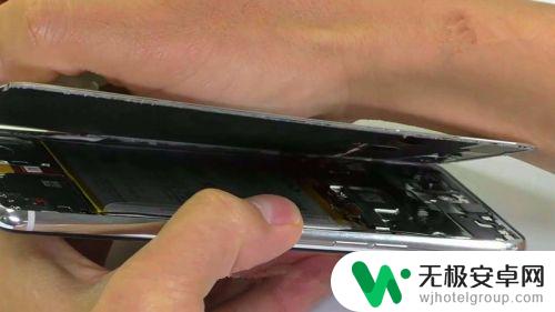 oppo手机后壳怎么换 OPPO R15手机后盖拆开教程