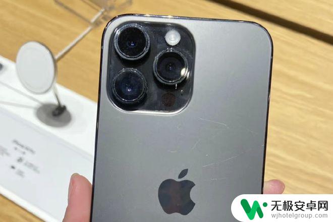 iphone14pro白色掉漆嘛 iPhone 14 Pro掉漆现象是否属于无稽之谈