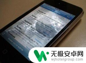 如何自己删除手机相片视频 如何在手机黑屏的情况下转移手机内的文件
