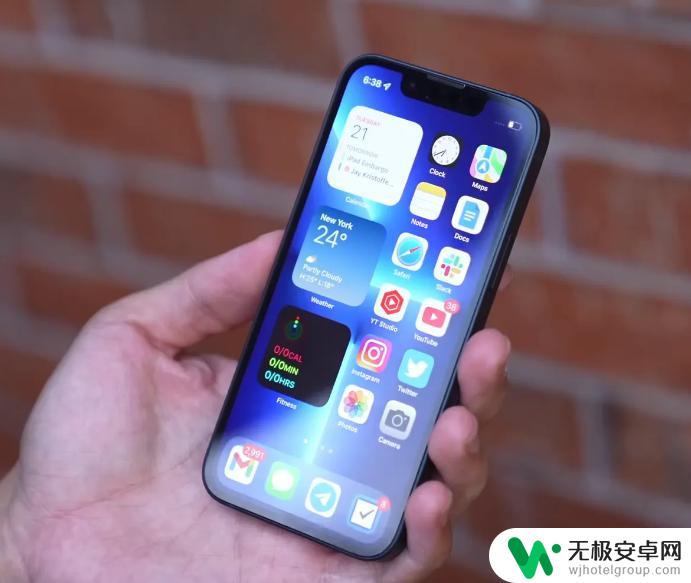 苹果手机屏不灵敏怎么调整 iPhone13屏幕失灵如何处理